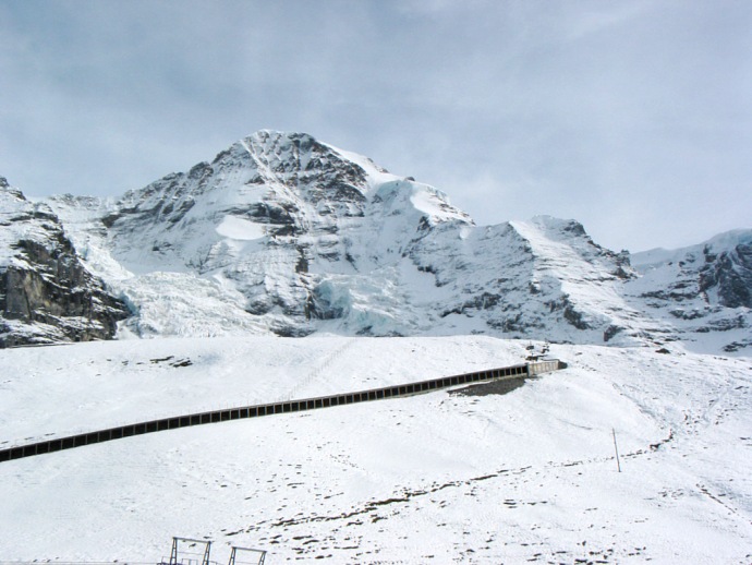 Mönch und Jungfraubahn-Galerien