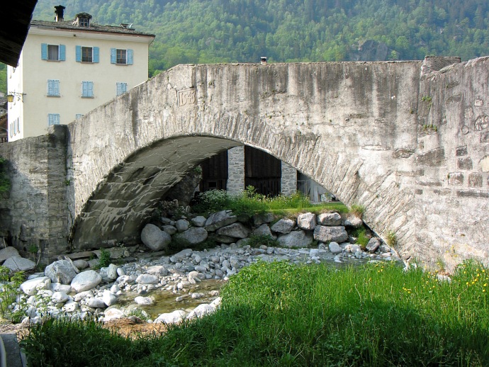 Brücke bei Vicosoprano