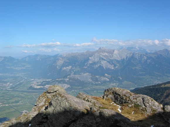 Blick über die Rheintalebene hinweg