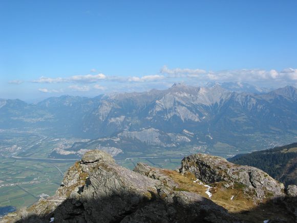 Blick über die Rheintalebene hinweg