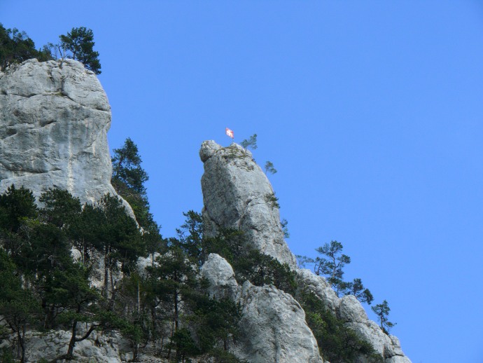 Flagge am Bubikopf beim Klettergarten Oberdörfler Klus