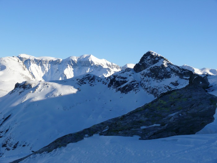 Blick auf die vergletscherten Regionen südlich von Elm: Vorab(gletscher)