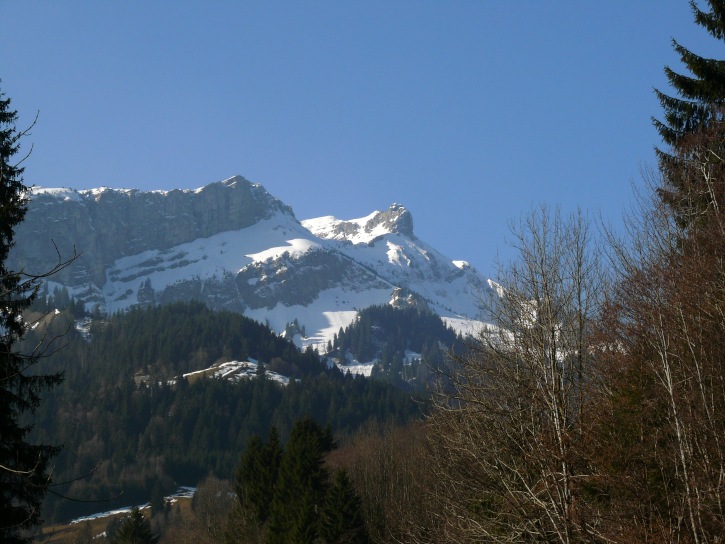 Schrattenfluh mit Hächlen