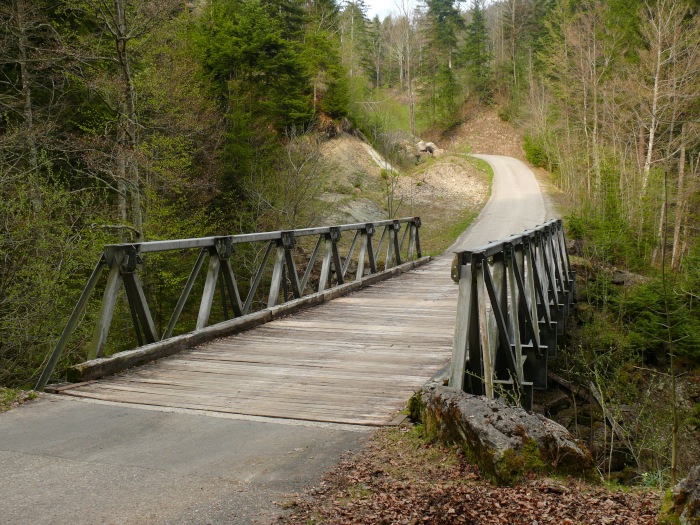 Brücke über den Necker