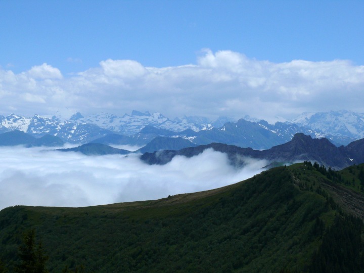 Blick über den Nünalpstock hinweg nach Süden