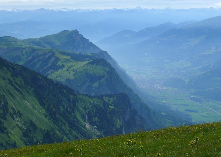 Blick zur Alviergruppe und der Seez-Ebene