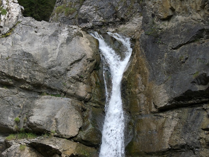 mittlerer Wasserfall