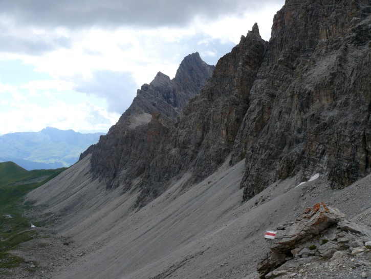 Bergkette zwischen Tinzenhorn und Piz Mitgel