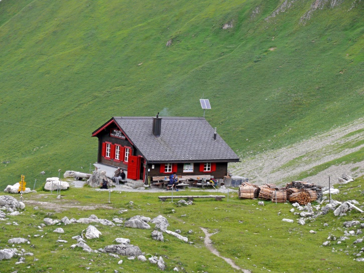 Ela-Hütte