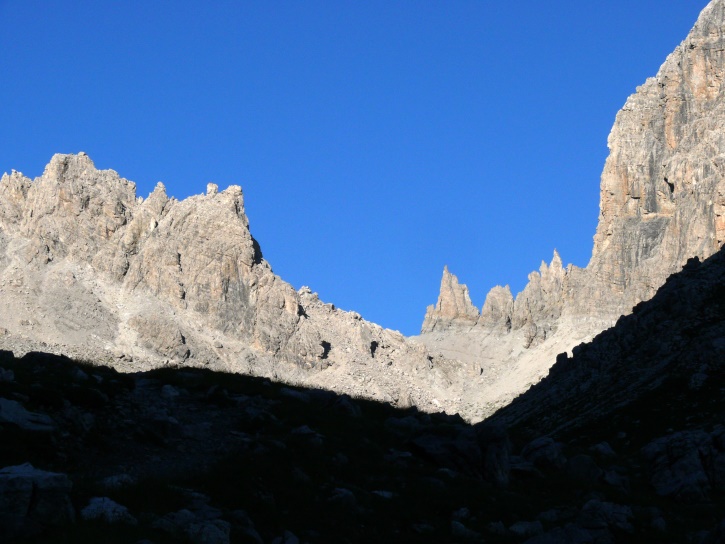 die Felsnadeln am Orgels-Pass